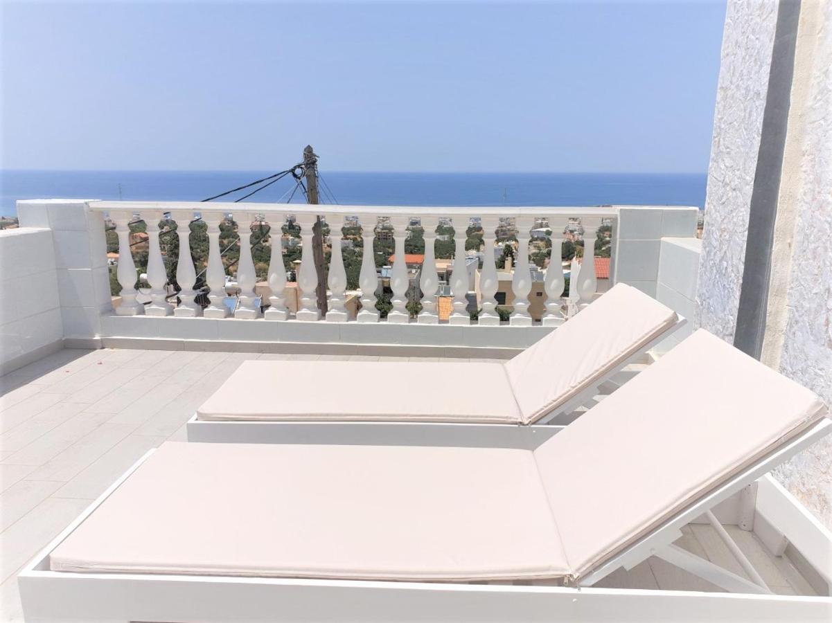 Korifi Suites Adults Only Limenas Chersonisou Exterior foto