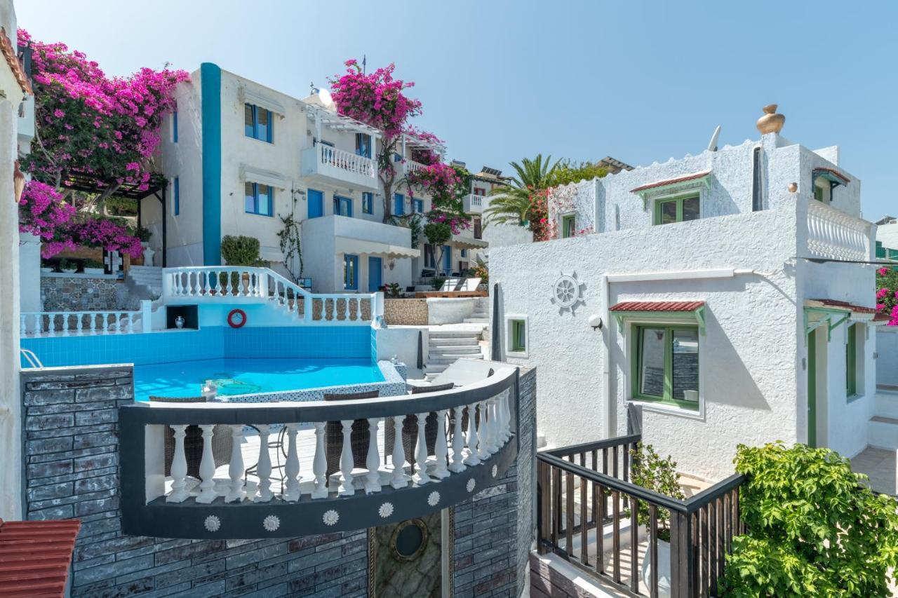 Korifi Suites Adults Only Limenas Chersonisou Exterior foto