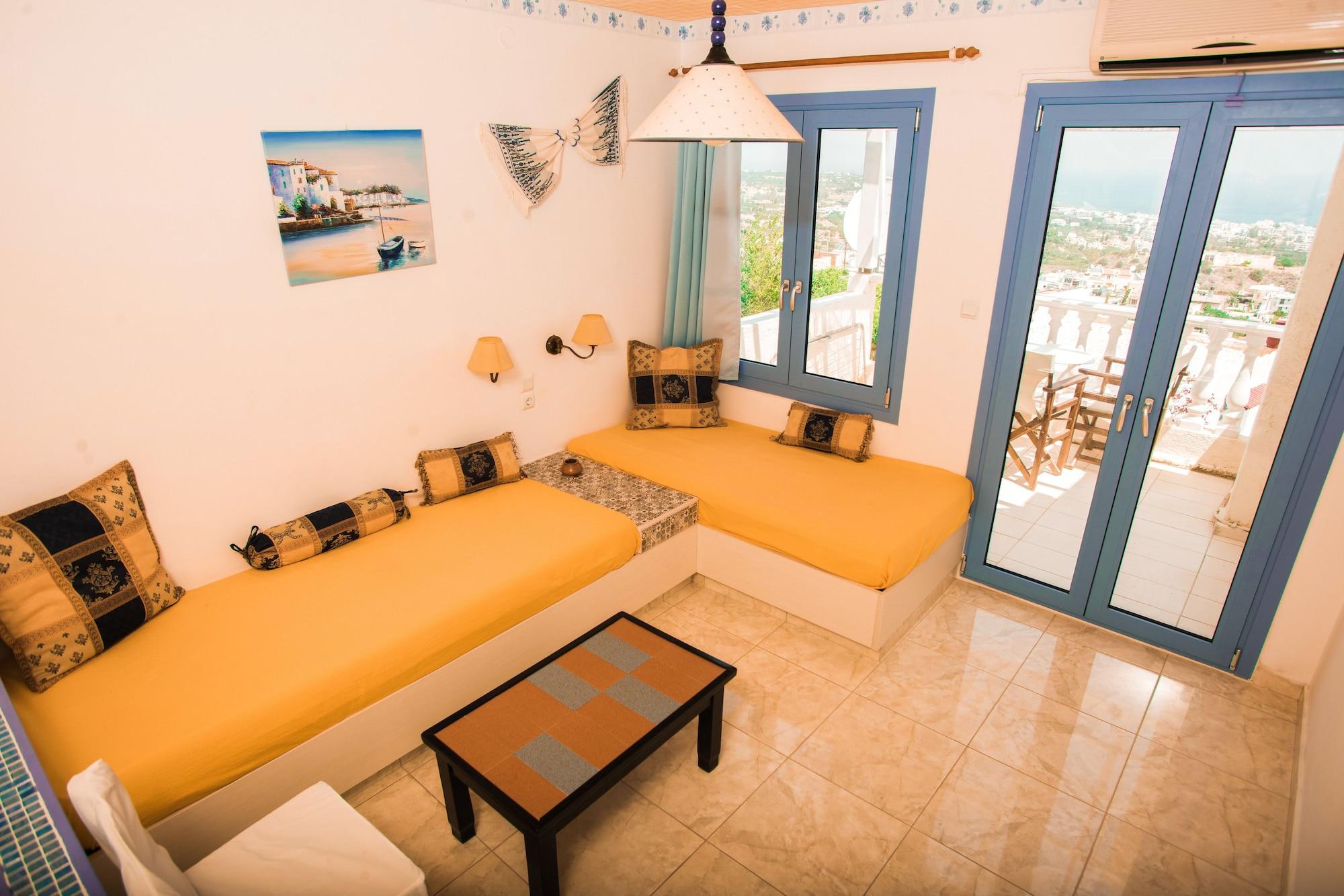 Korifi Suites Adults Only Limenas Chersonisou Exterior foto