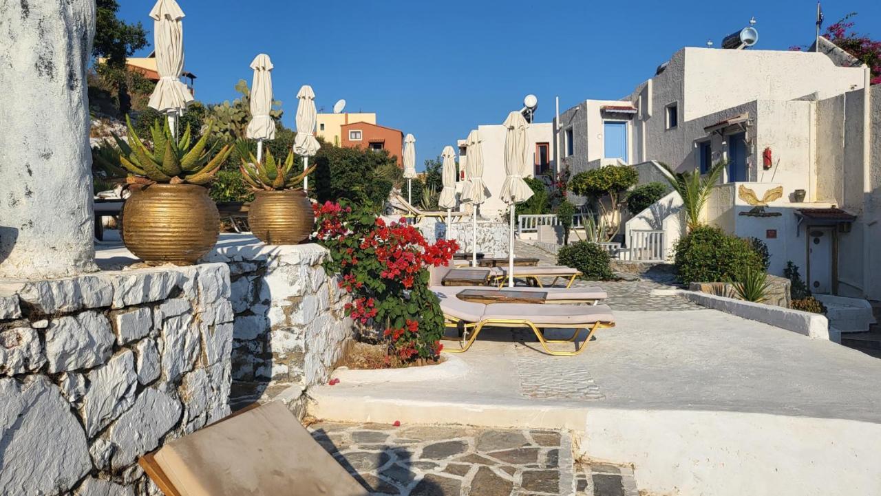 Korifi Suites Adults Only Limenas Chersonisou Exterior foto