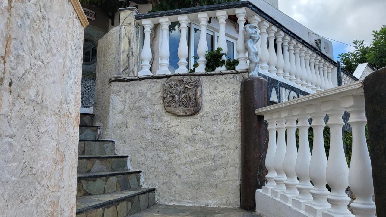 Korifi Suites Adults Only Limenas Chersonisou Exterior foto