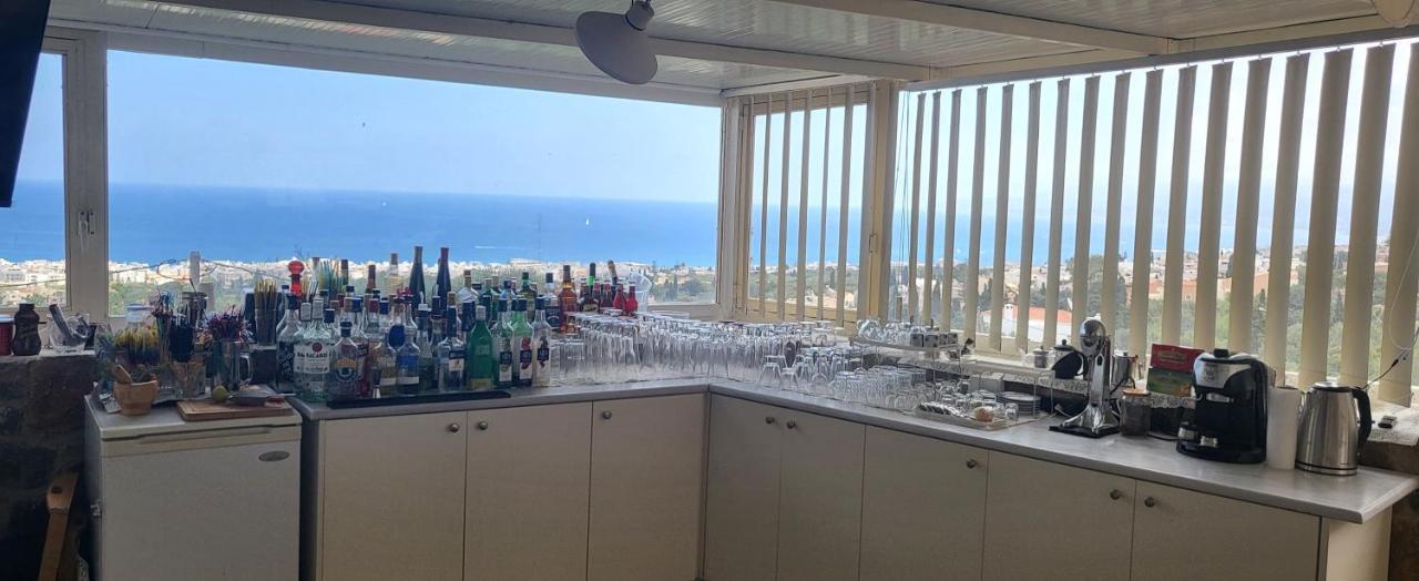 Korifi Suites Adults Only Limenas Chersonisou Exterior foto